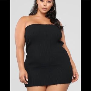 Fashion Nova 💃🏽 Strapless Dress